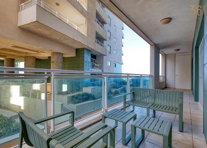 Prime Cambridge 3br Close To Seafront With Wifi And Ac شقة *