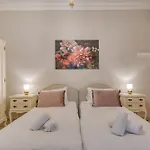 Prime Cambridge 3br Close To Seafront With Wifi And Ac * 슬리에마