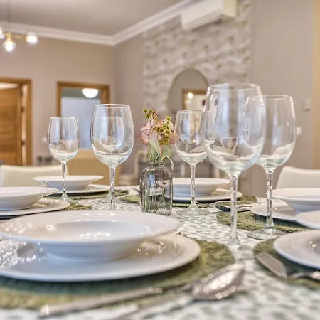 Prime Cambridge 3br Close To Seafront With Wifi And Ac *