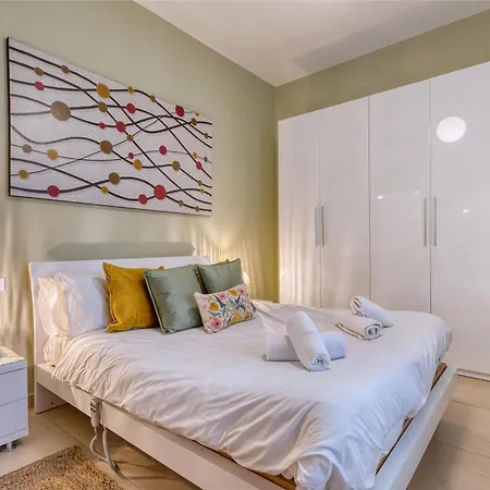 Prime Cambridge 3br Close To Seafront With Wifi And Ac Sliema